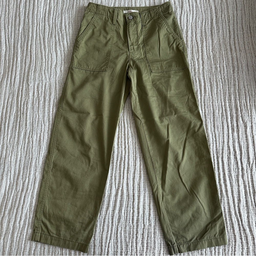 Levi’s Women's Cargo Pants